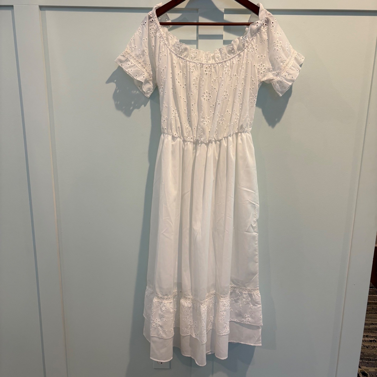 NWT Earthbound Trading Co Eyelet Midi Dress Large White Off Shoulder Tassel Tie