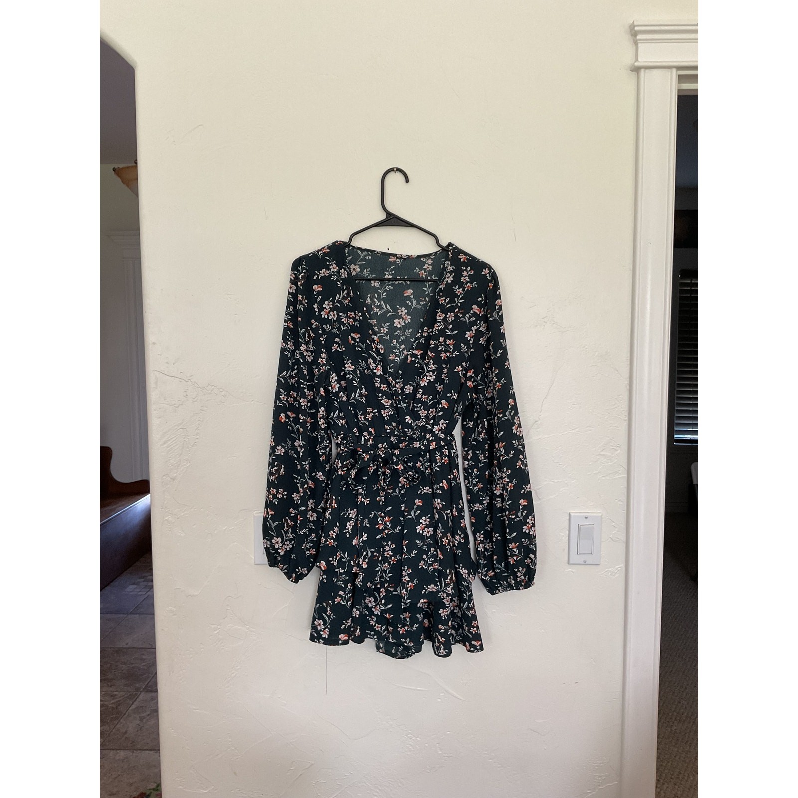 Ruffly romper jumpsuit wrap front Deep neck XL teal floral boho puffed sleeves