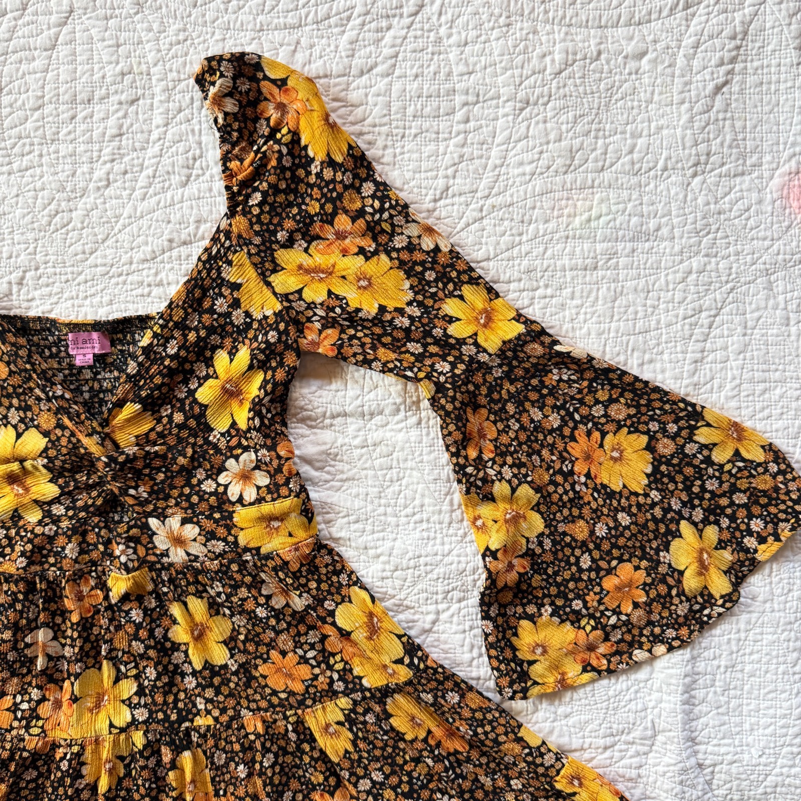 Boho-Chic 70s Hippie Floral Mini Dress Bell Sleeves Sz S Cottagecore Whimsigoth