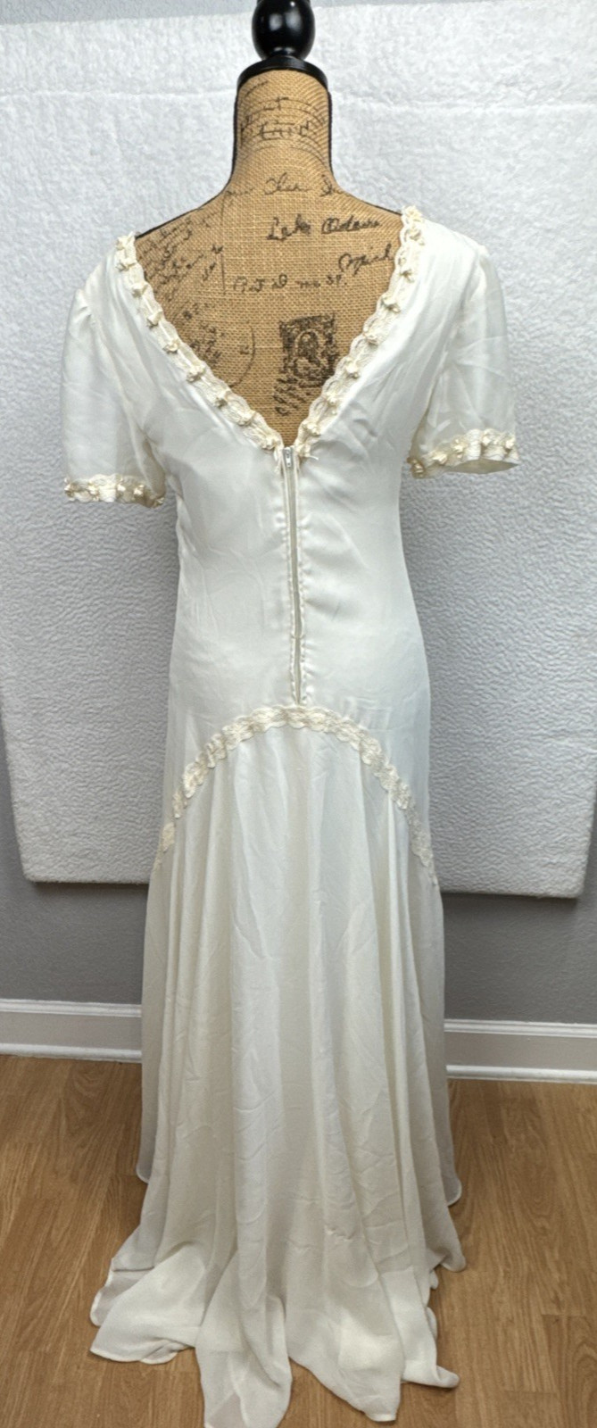 Women’s Ivory Cream Lace Bead Accent Maxi Dress Cottagecore Bridal Elegant