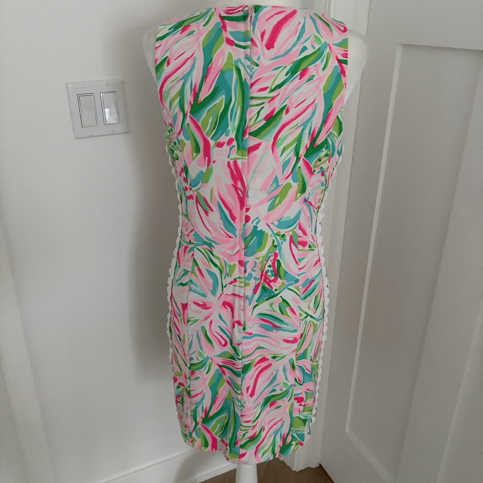 Lilly Pulitzer Mila Knit Shift Dress Pink Sz 8 Tropical Print Resort Preppy *X3