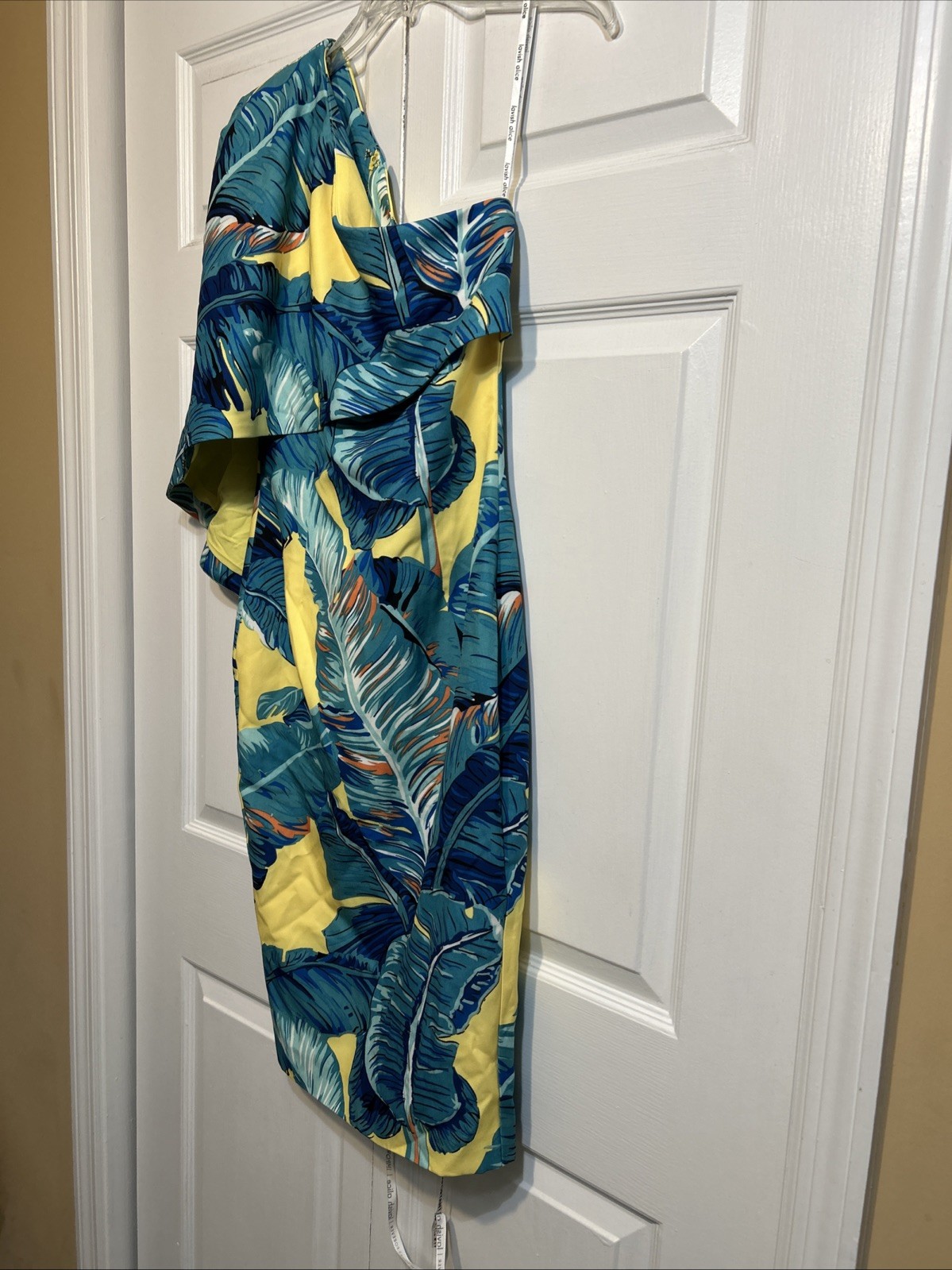 NWT *FLAW* Lavish Alice One Shoulder Cape Midi Dress Yellow Blue Palm Print Sz 4