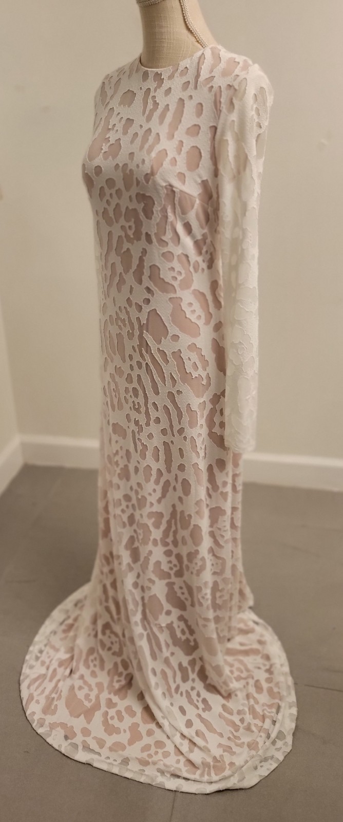 New Gown Halston Sz6 Adele Long Sleeve White Leopard Sheer Fit Flare Note Nwot