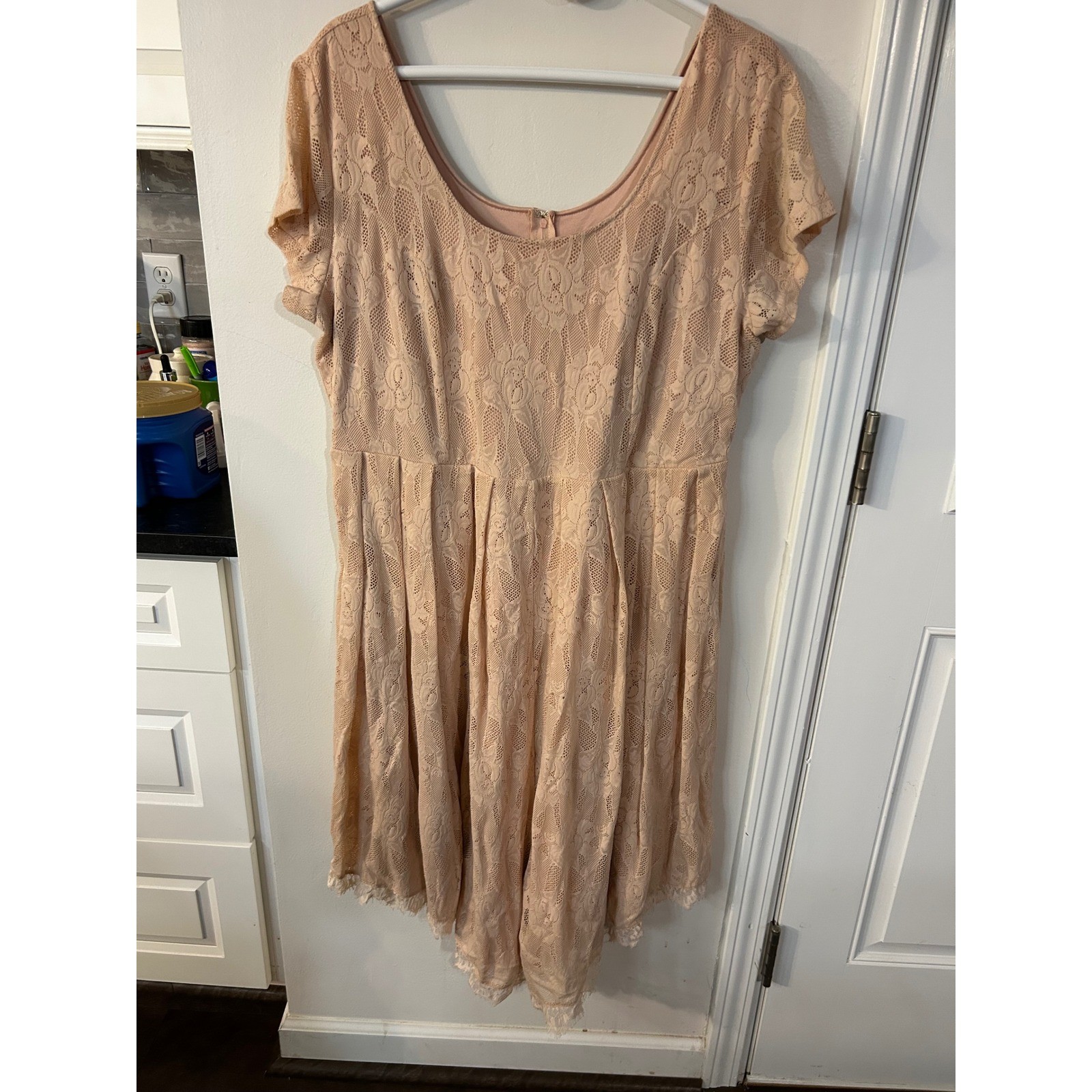 Torrid Women Plus Size 20 Peach Lace Fit Flare High Low Dress Short Sleeve Blush