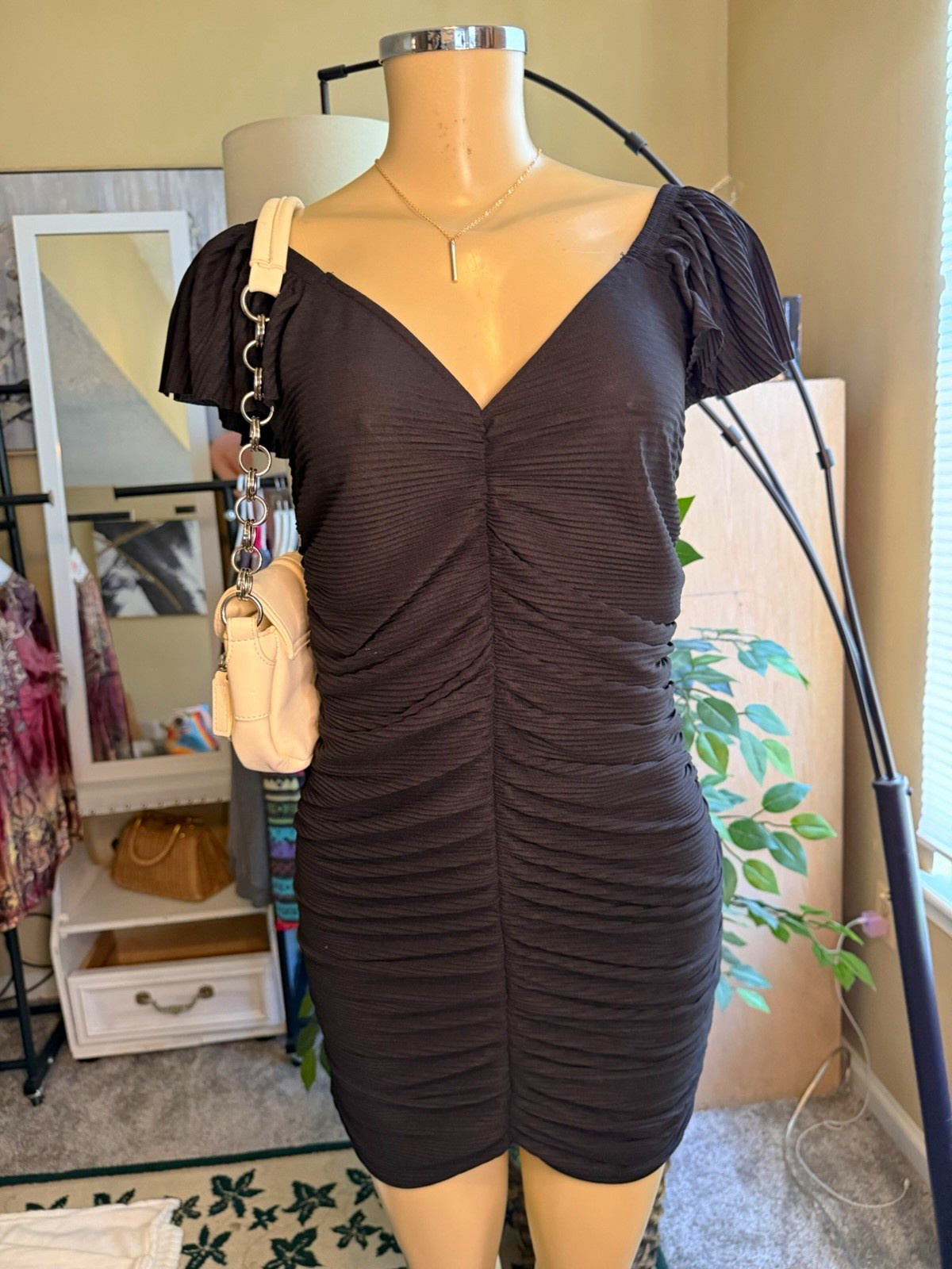 Black Ruched Pleated V-Neck Ruffle Short Sleeve Stretch Mini Bodycon Dress S