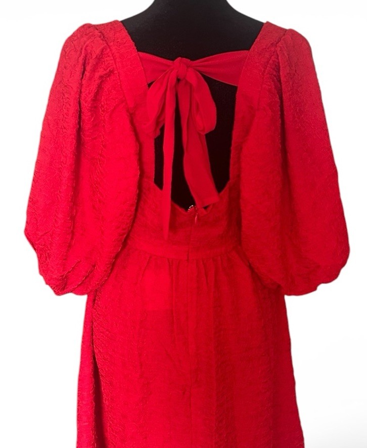 Women’s Red Solid Textured Square Neck Bow Back Pullover Mini Dress S