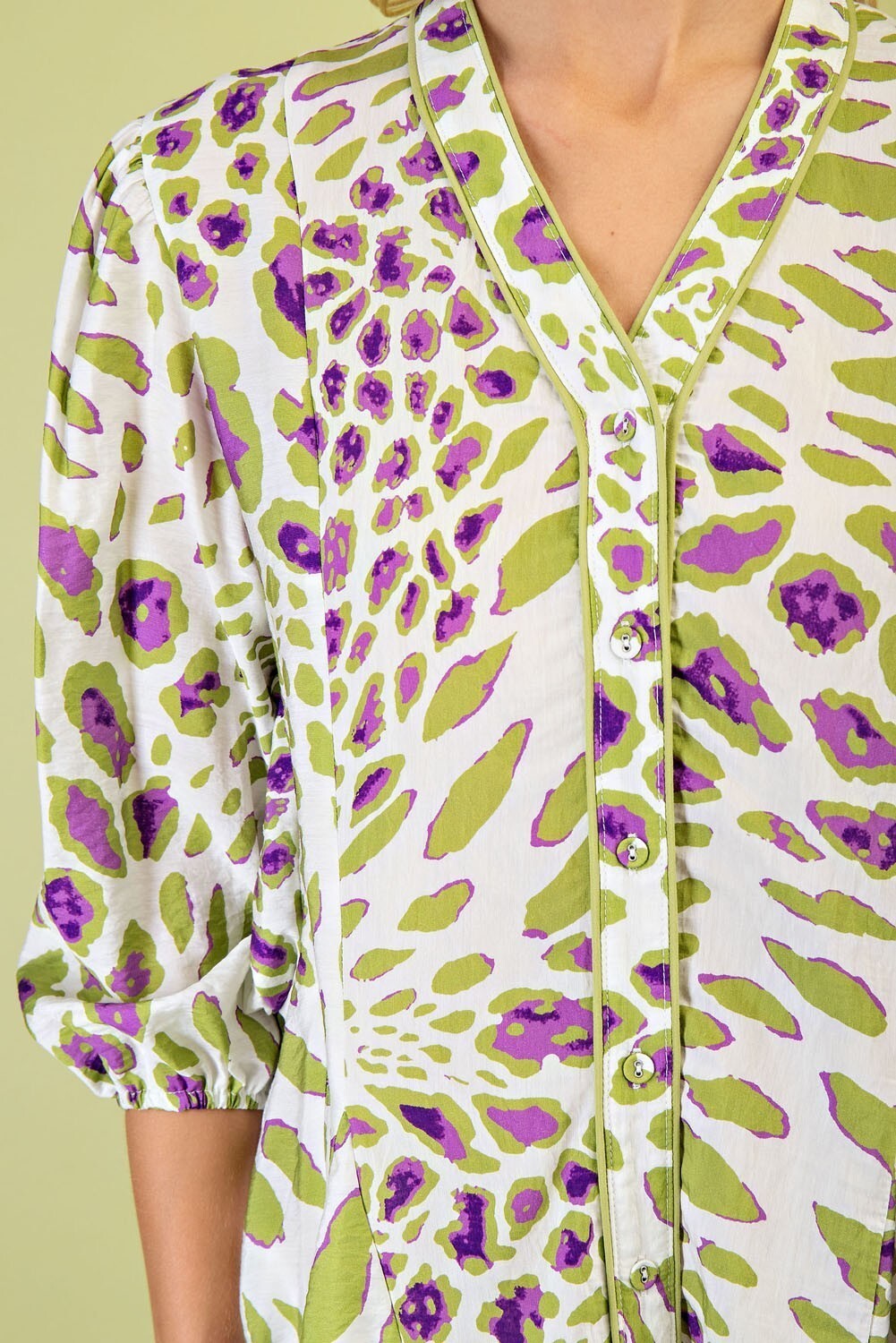 Gigio by Umgee V-Neck Leopard Print 3/4 Sleeve Shirt Dress w/ Flared Skirt