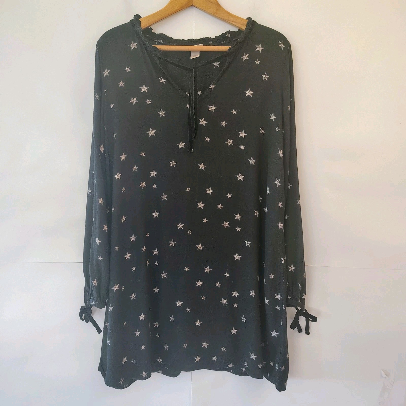 Mossimo Mini Shift Dress M Black Celestial Stars Ruffle Velvet Trim Witchy Goth