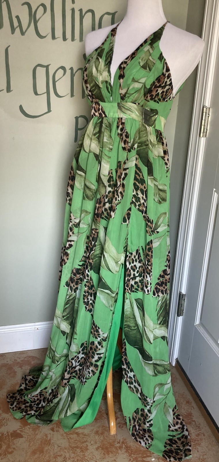 S Strappy Halter Green Leaf Long Maxi Sun Dress Knee-slit Versatile V-neck Lined