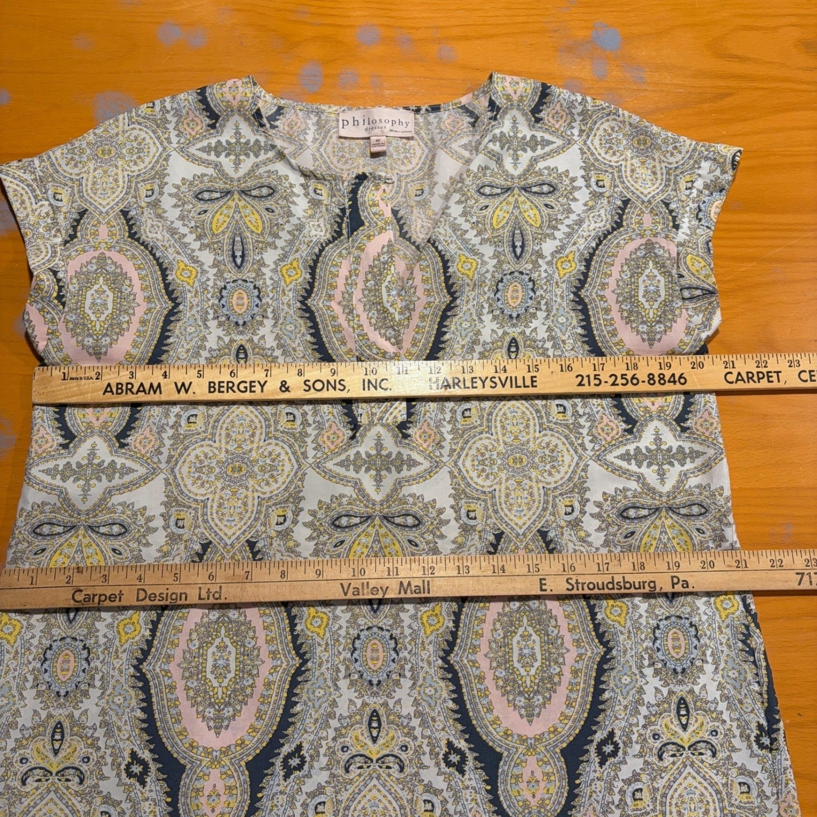 Philosophy Paisley Shift Dress Tan Yellow Pink Navy M Loose Relaxed Flowy Light