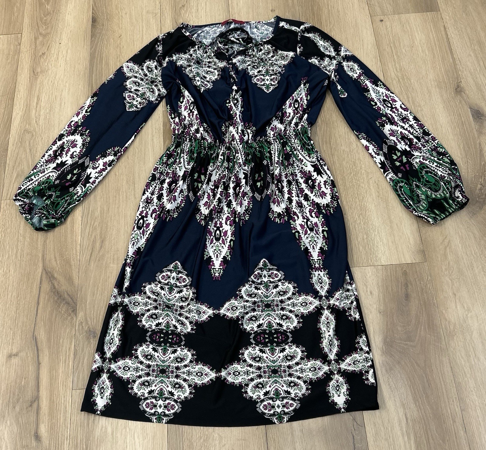 MELISSA MASSE Women’s Dress Long Sleeve Lace Up Front 20PTP x 41 L x 27 Waist