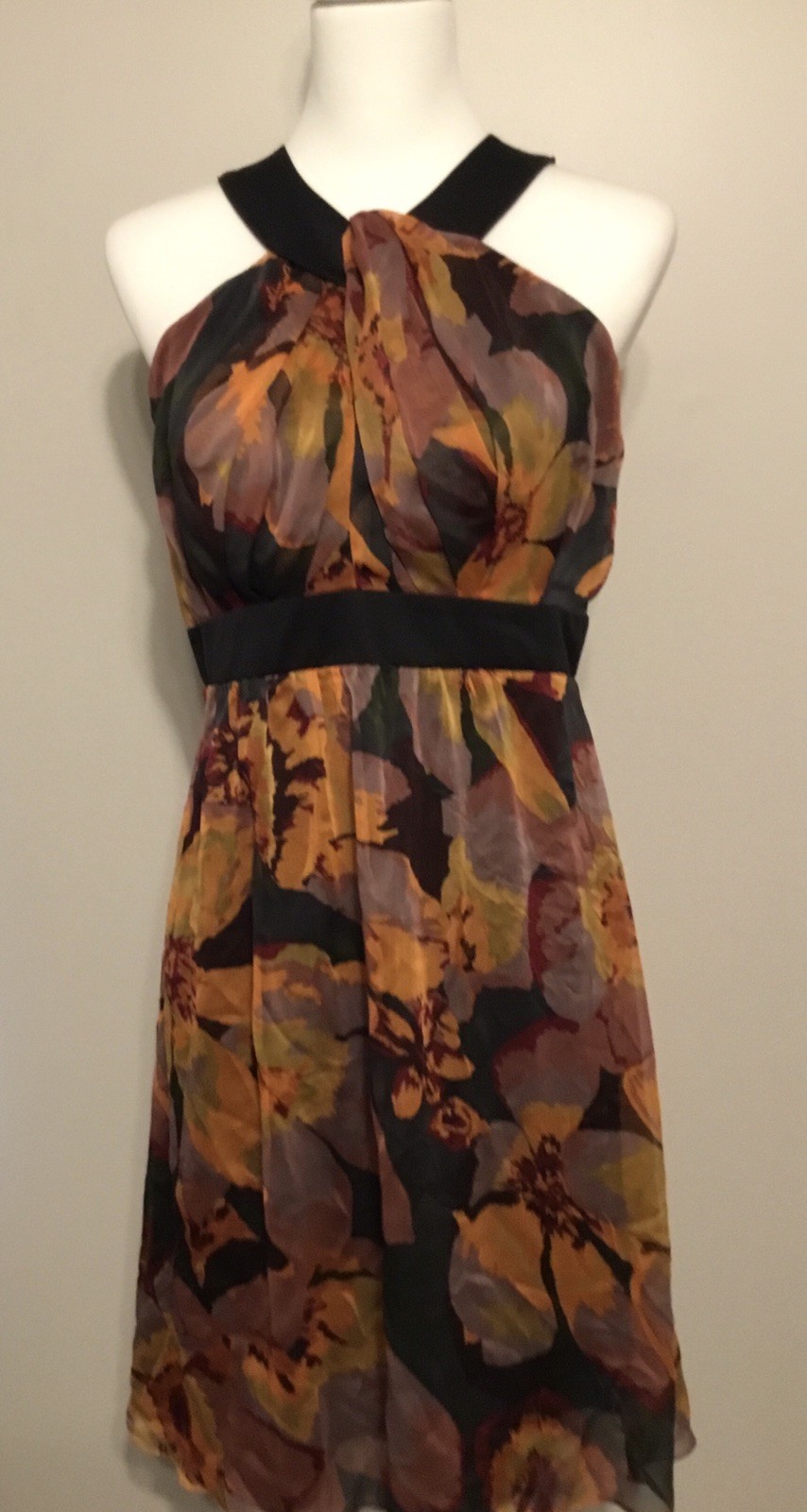 The Limited Sz 8 Floral Front Keyhole Short Dress Halter Neck Sleeveless