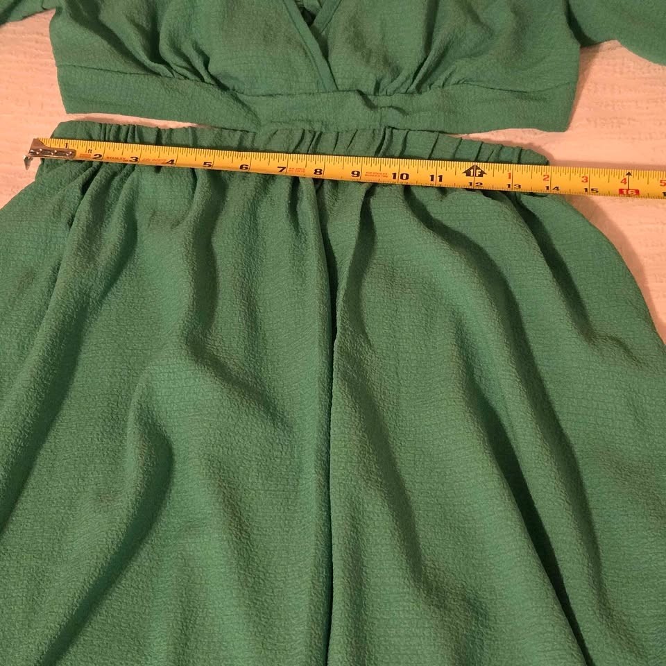 Womens Lg Emerald Green MidI Dress Back Cutout And Tie Detail Flare Smocked