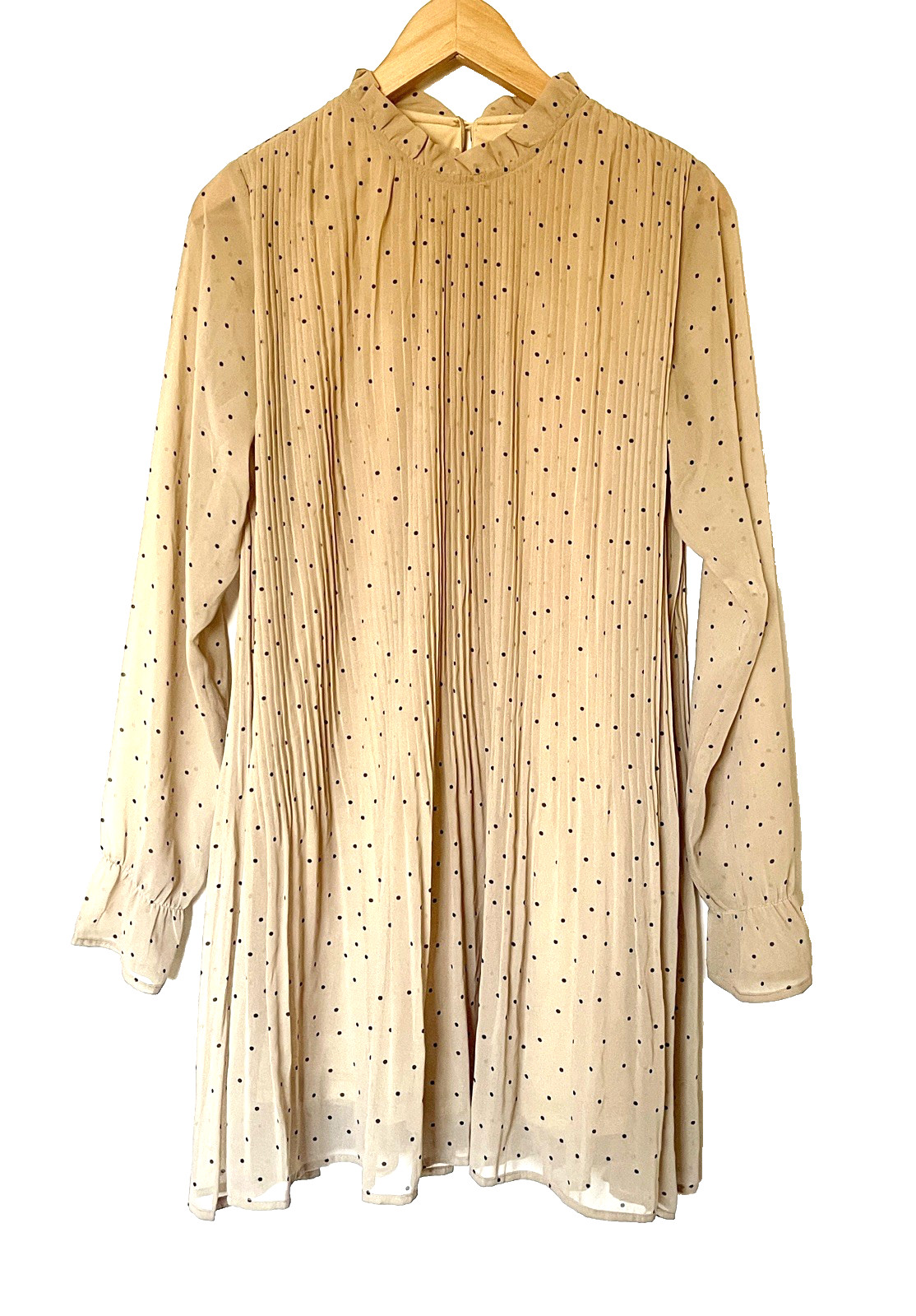 MOD REF Pleated Shift Mini Dress Size M Cream Polka Dots Romantic Retro
