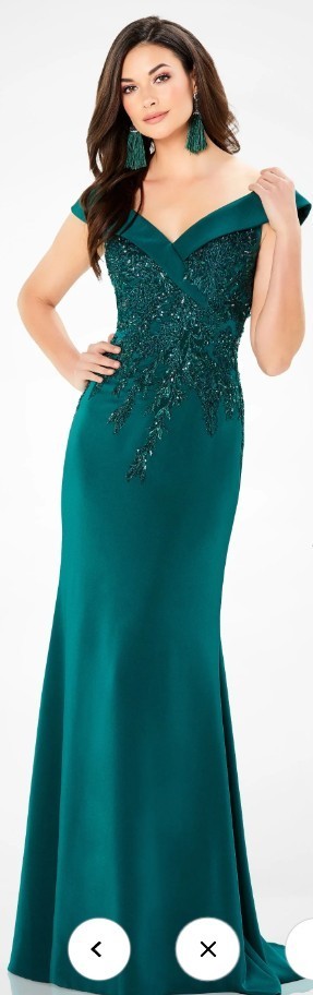 Montage by Mon Cheri 220932 Evening Gown Emerald Green – NWT Size 10, MSRP $800