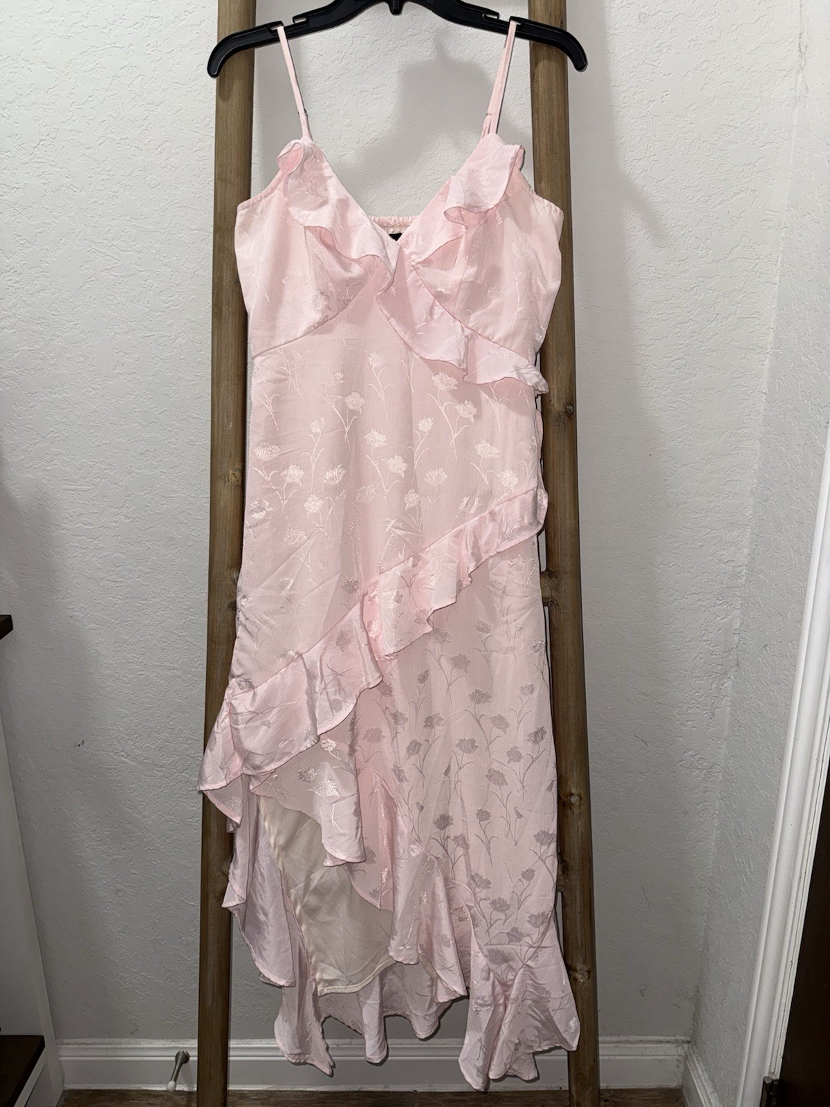 Japna Dress Medium Pink Floral Ruffle Y2K Fairy Romantic Whimsical Cottage Core