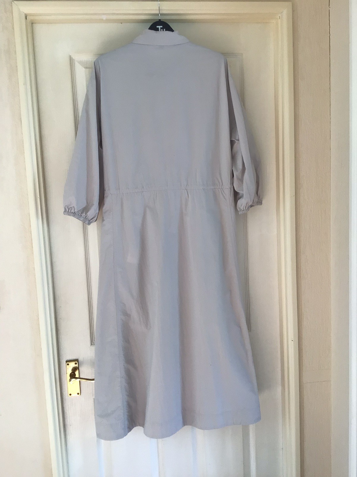 NEW Stone colour collared zip front midi 3/4 sleeve Dress Size S By UNI QLO