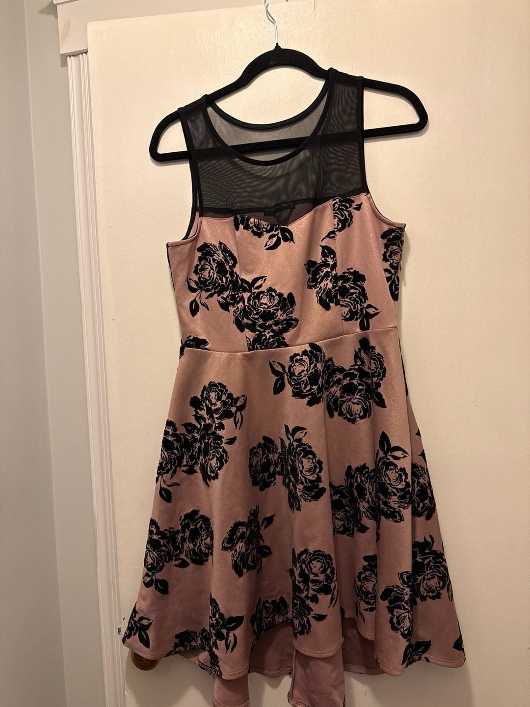 Three Pink Hearts Dusty Rose Black Gold Shimmer High Low Dress Size (Juniors) S