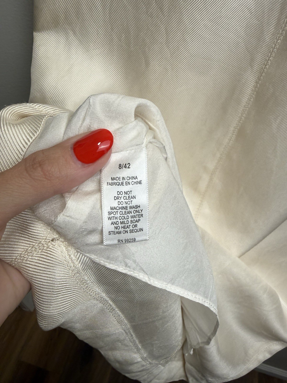 Lavender Label Vera Wang Ivory 100% Silk Sequin Round Neck Shift Dress Sz 8/42