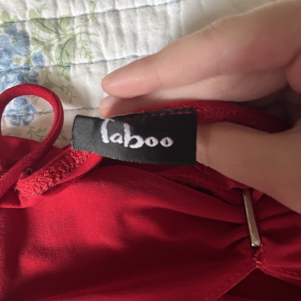 Y2K Taboo Red Solid Mini Dress V-Neck Spaghetti Straps Rhinestone Accent SIZE M