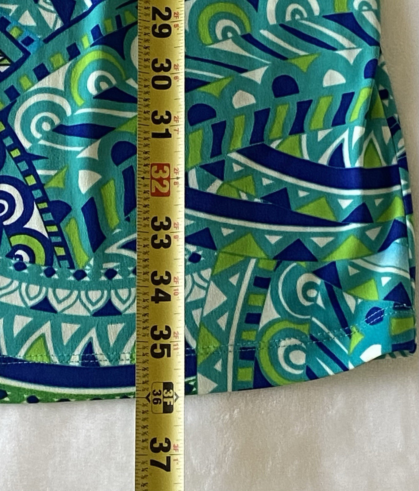Studio One New York Women’s Petites PM Blue/Green Geometric Shift Knee Dress