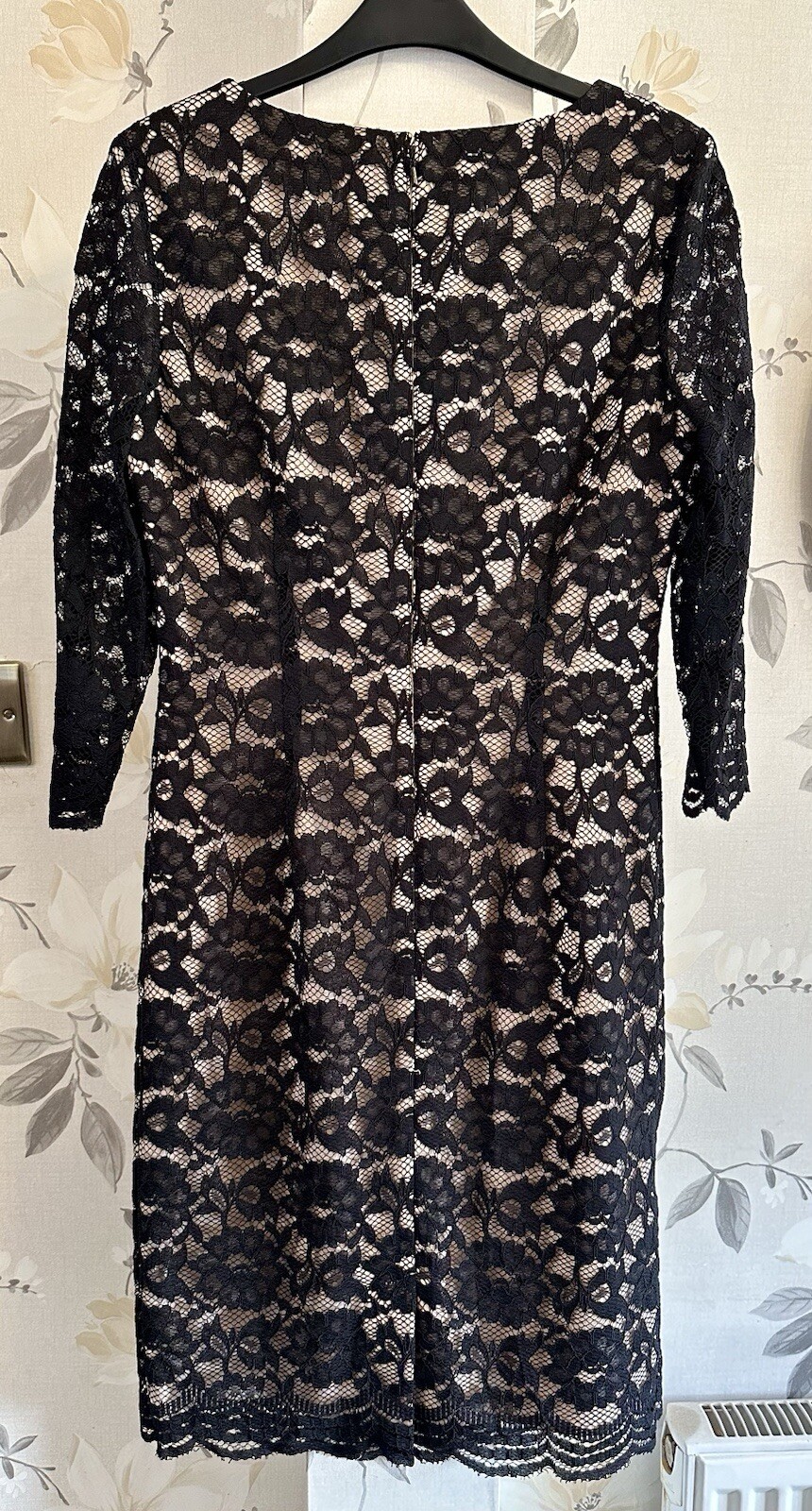 Precis Petite Shift Dress Black & Cream Floral Lace Overlay Size 8 3/4 Sleeve