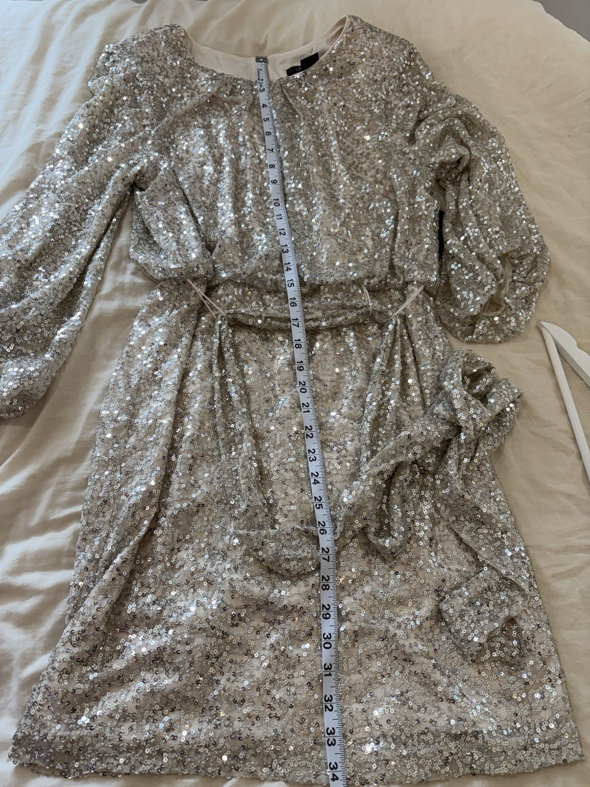 Jessica Howard Gold Sequin Sheath Dress Balloon Long Sleeve Round Neck 14P