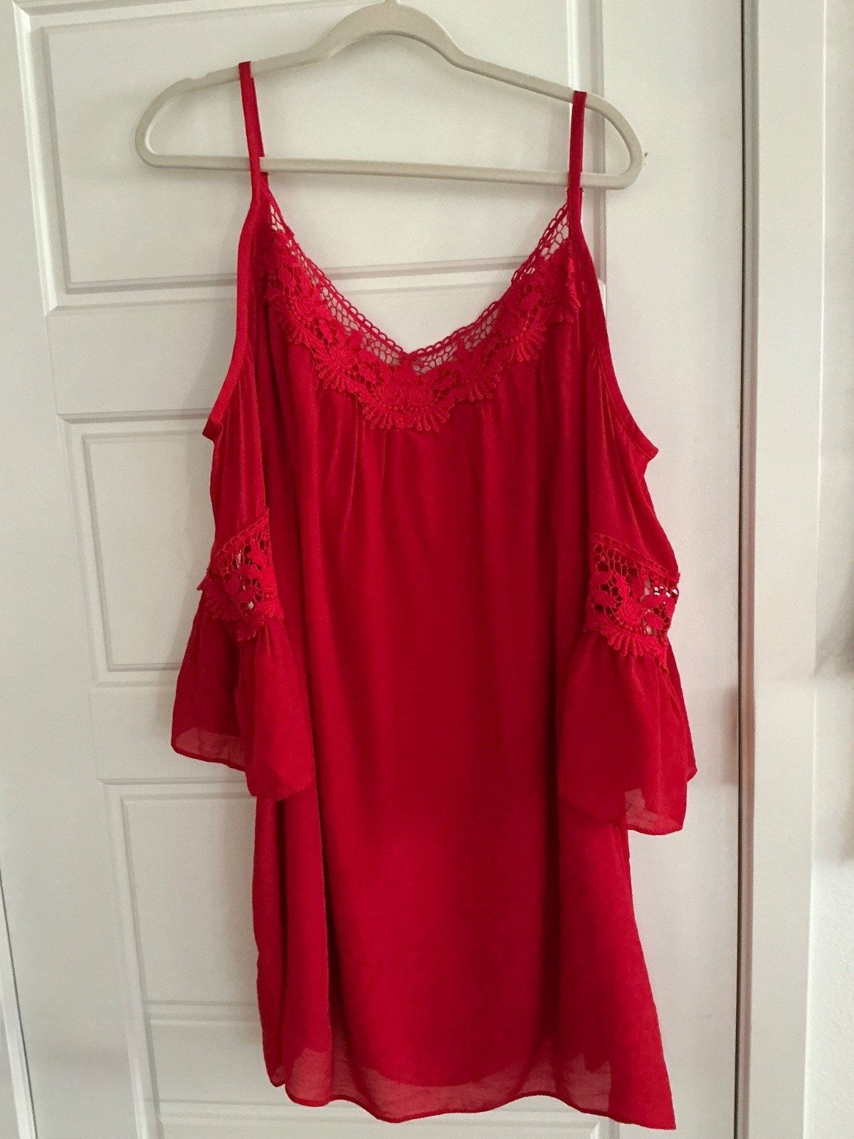 Breathless Woman’s Plus 2X Red Cold Shoulder Sheath With Embroidery Dress NWT