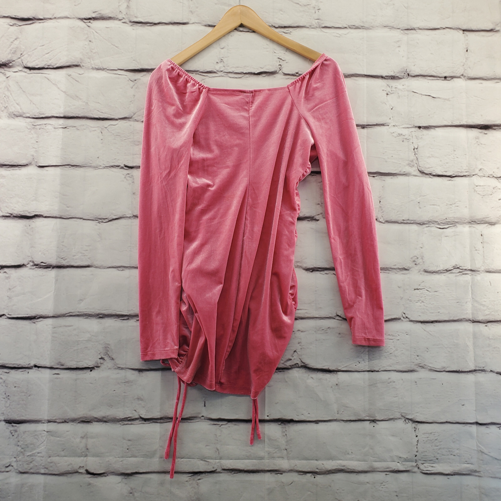 WILD FABLE A-Line Dress Womens Medium Ruched Velvet Pullover Mini Bodycon Pink