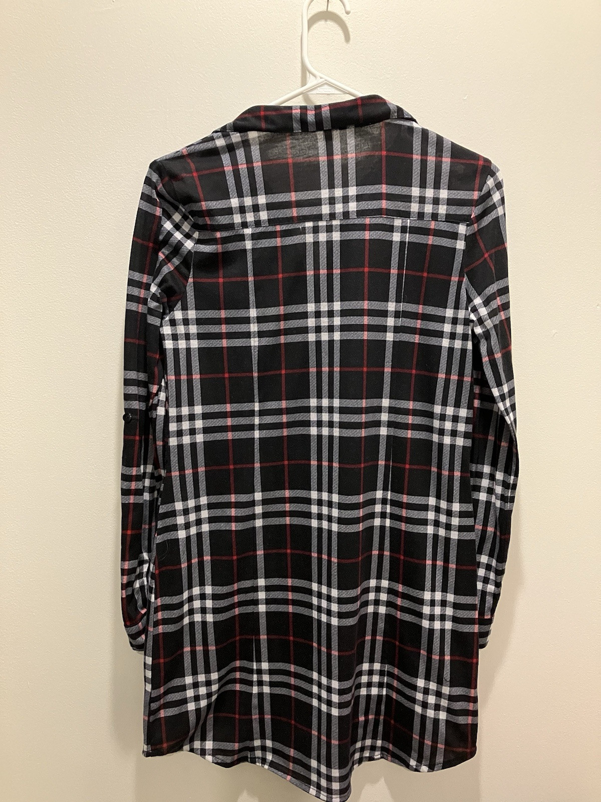 R N B Size Medium Ladies Black White Red Plaid Roll Tab Sleeve Dress