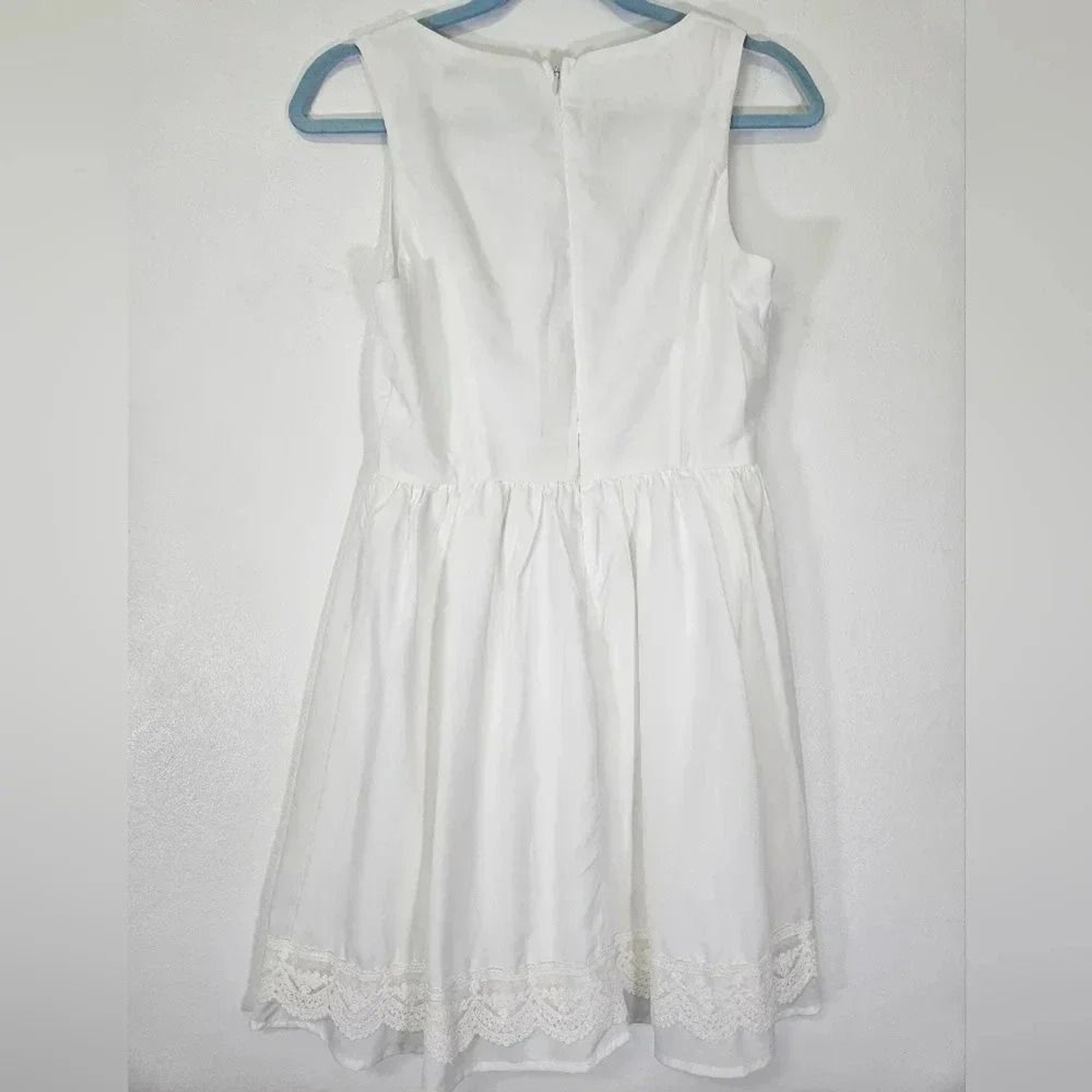 Doe & Rae White Lace Trimmed Sleeveless Fit Flare Dress Size S