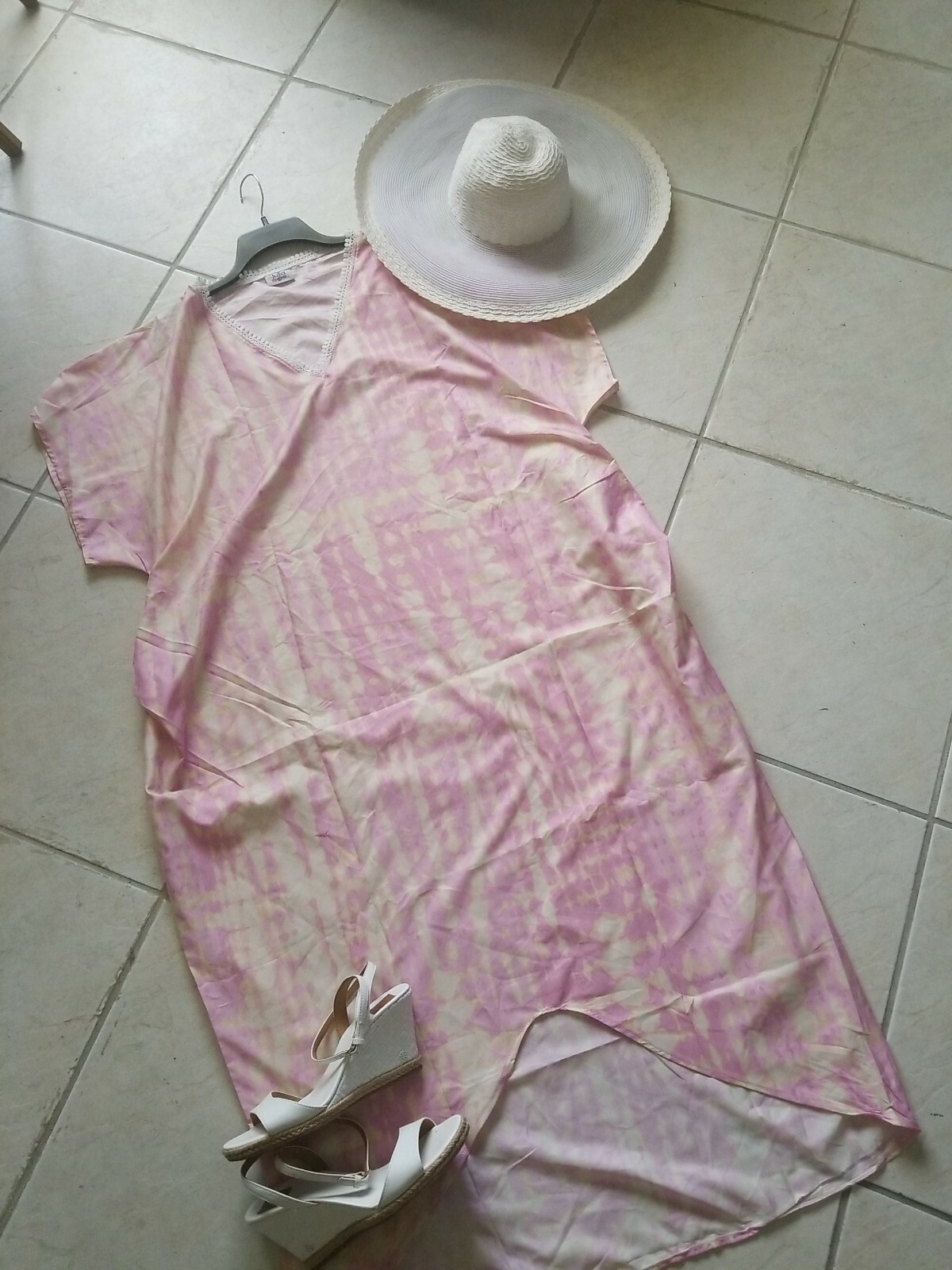 Lulla by Bindya Dress Kaftan Boho Tunic Tie Dye Pink Silky ONE SIZE RuchedNWT$95