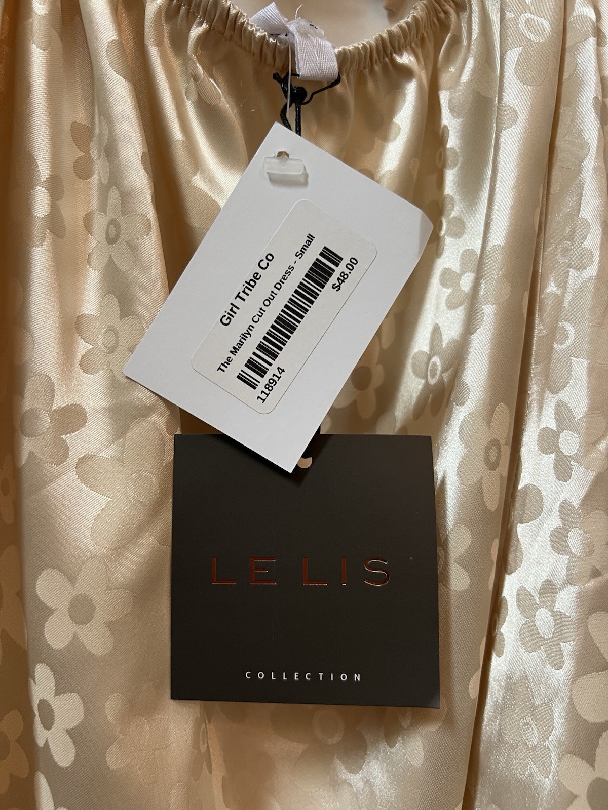 Le Lis Collection Women’s “The Marilyn Cut Out” Dress – Size Small – NWT