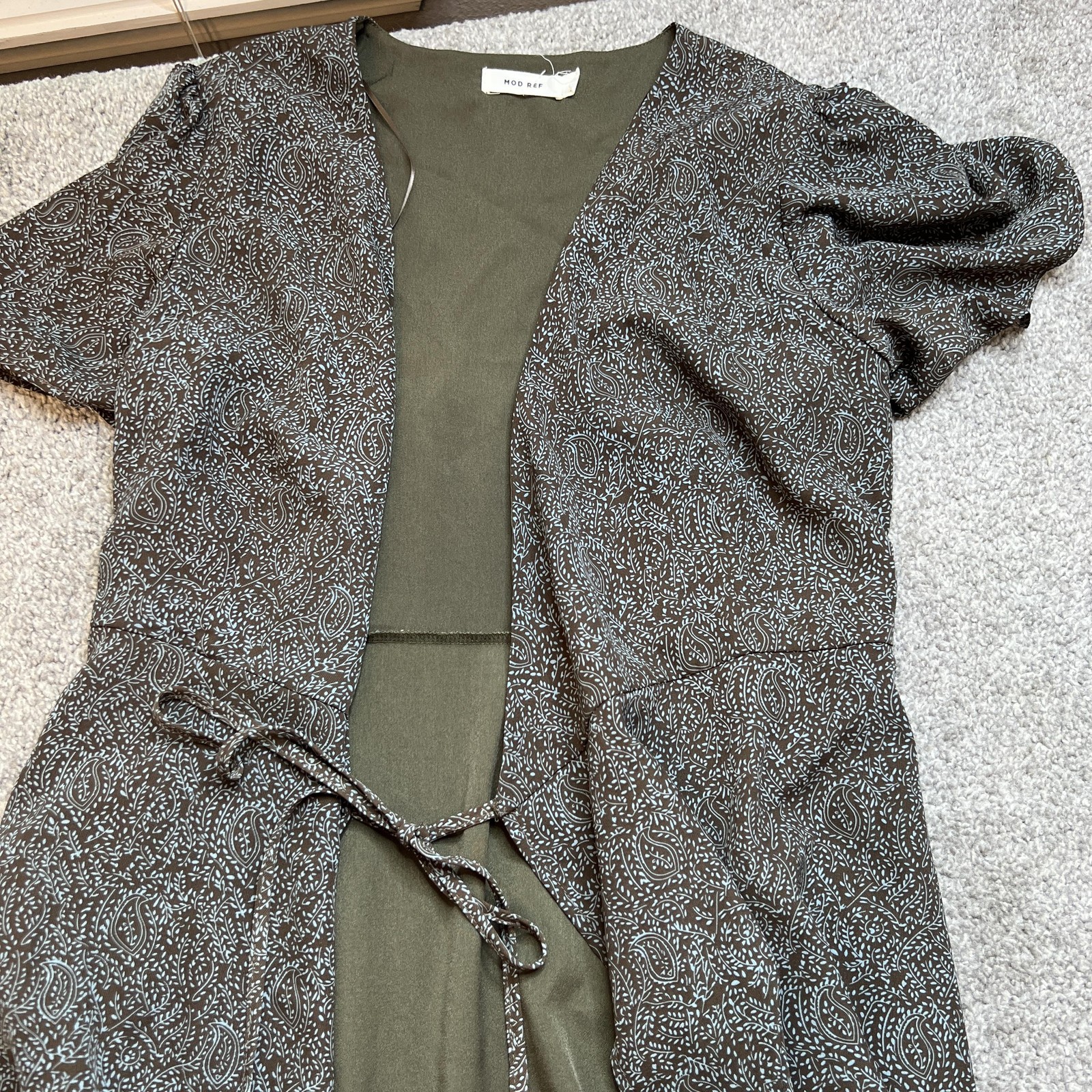 Mod Ref Dress Womens Small Green Paisley Midi Belted Short Sleeve Boho V Neck