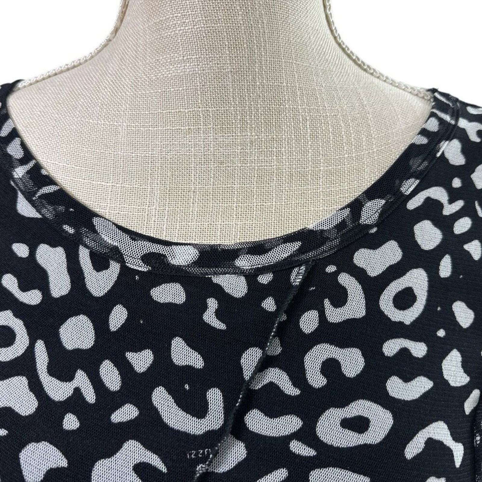Fuzzi Animal Print Swing Dress Short Sleeve Mesh Stretch Knit Italy Women’s sz S