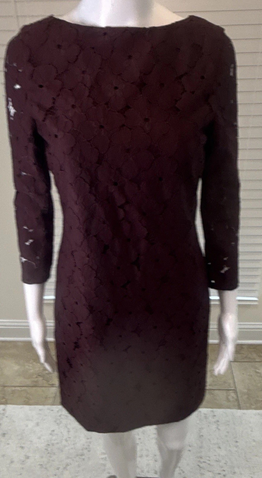 Diane von Furstenberg Sarita Floral Lace Sheath Dress Aubergine Boat Neck Size 2