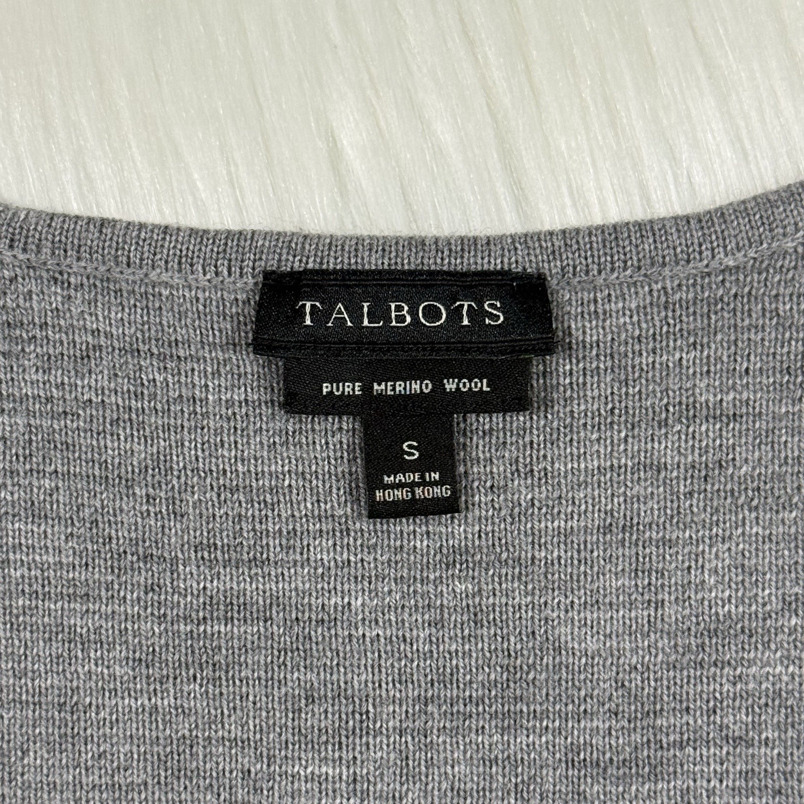 Talbots Women Size Small Gray Soft Merino Wool V Neck Puff Sleeve Sweater Dress