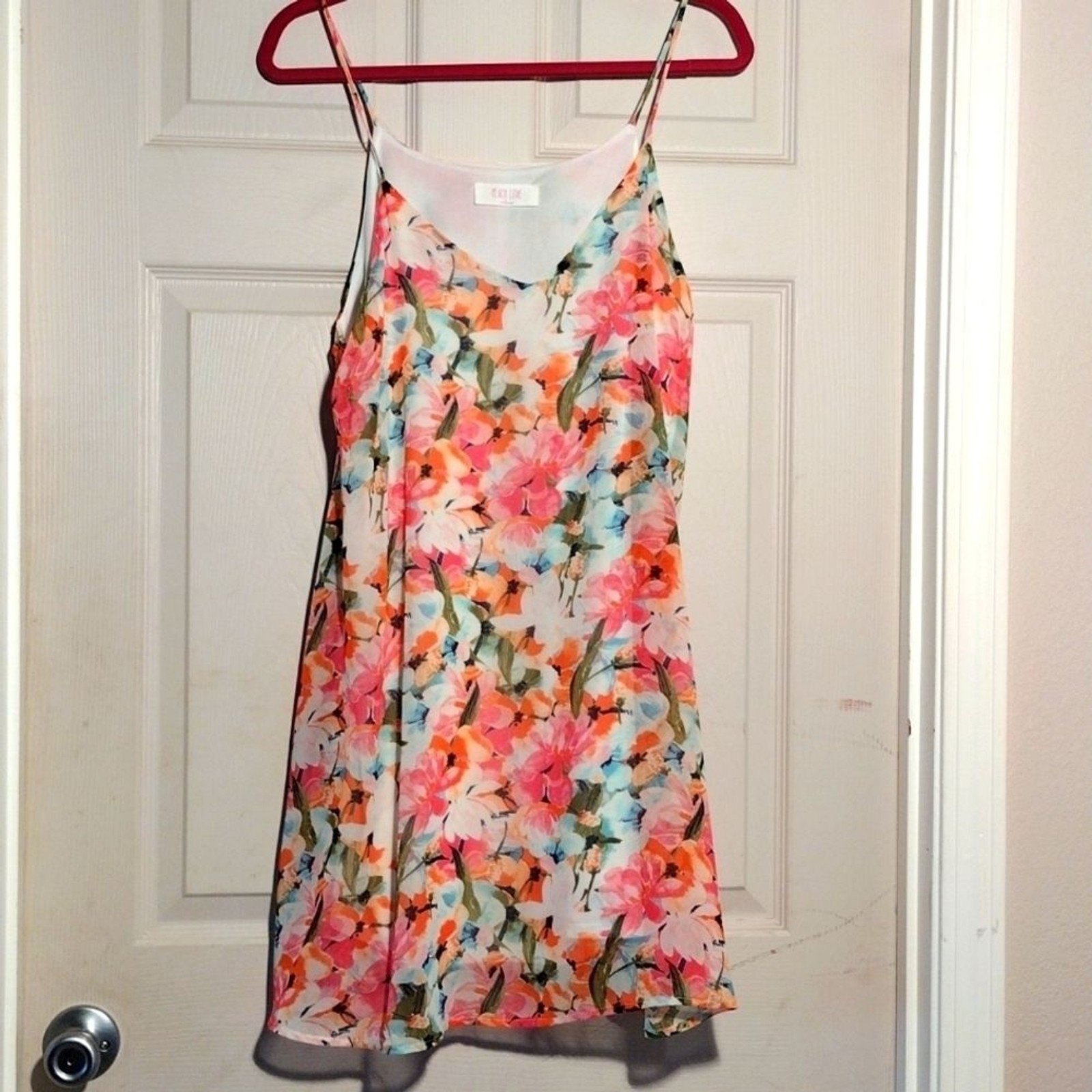 Peach Love California Large strappy swing floral dress. NWOT