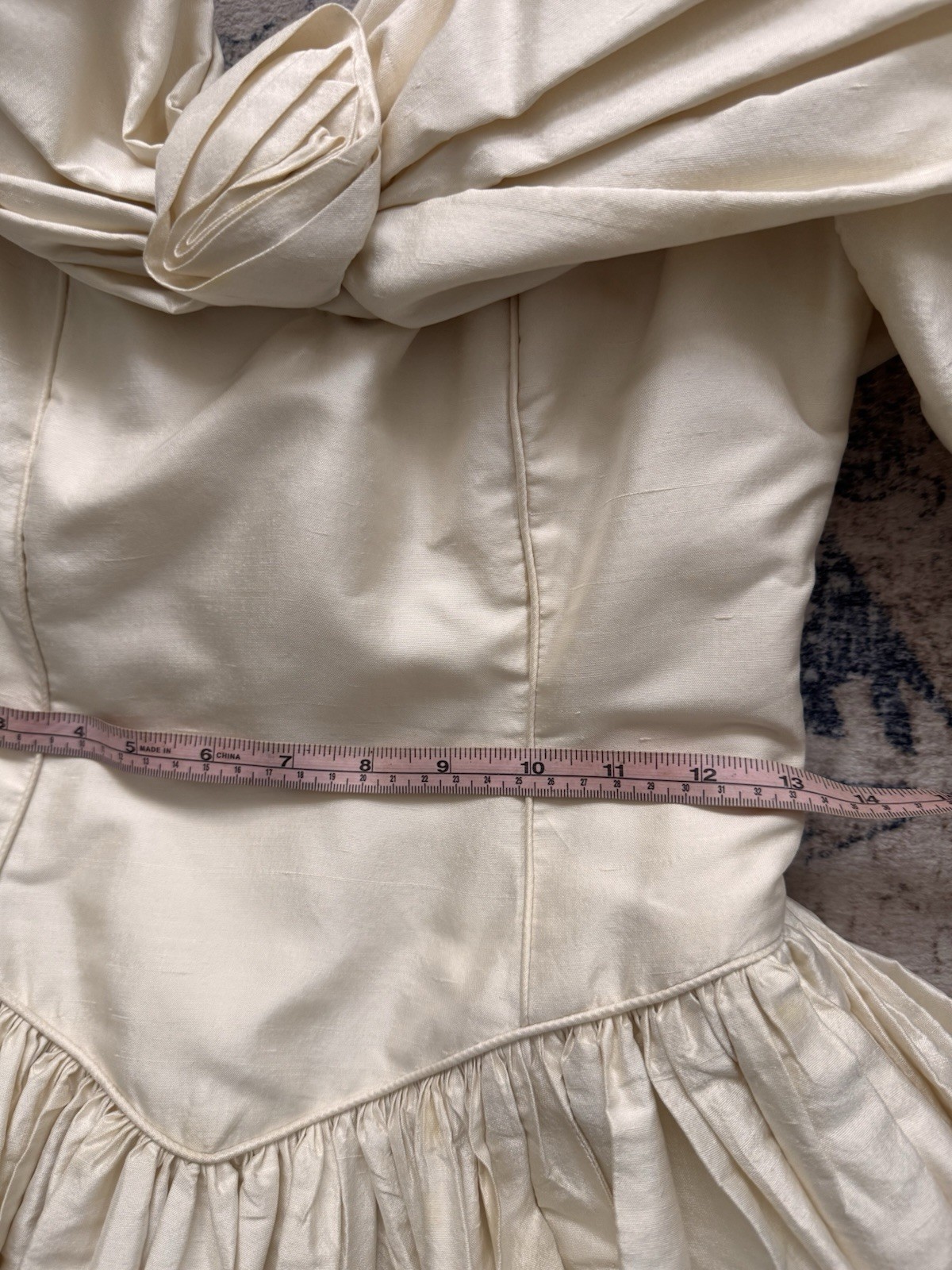 Gorgeous Silk Annalise Sharp London Gown Excellent Condition.