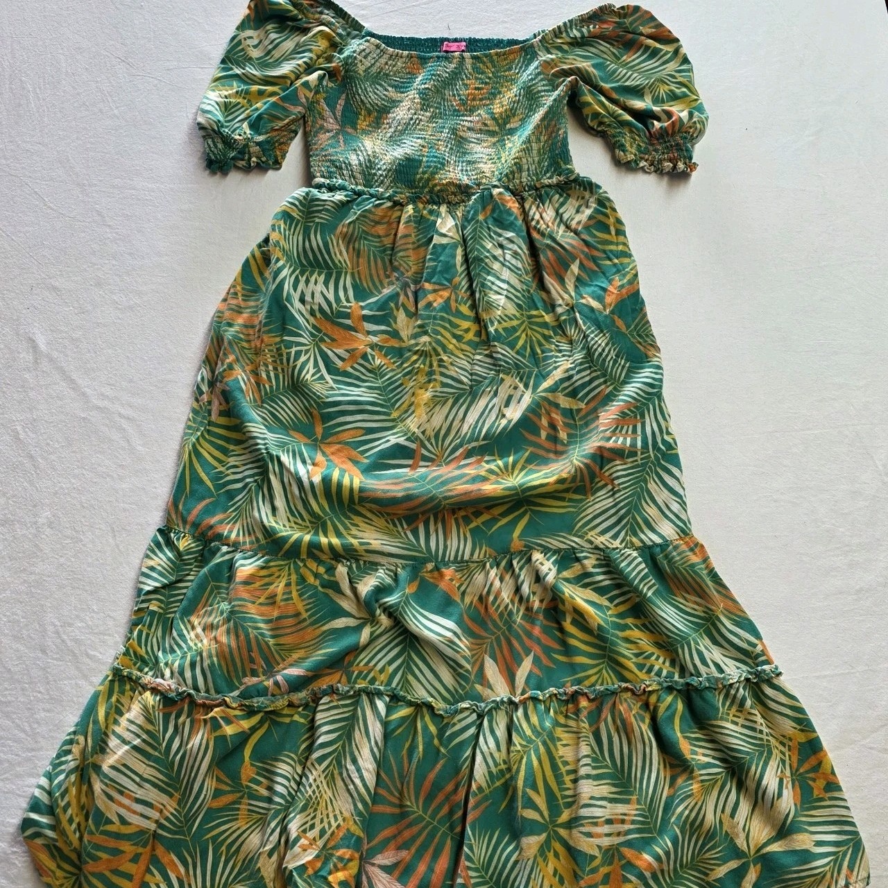 Betsey Johnson Tropical Leaf Print Smocked Ruffled Maxi Dress Medium