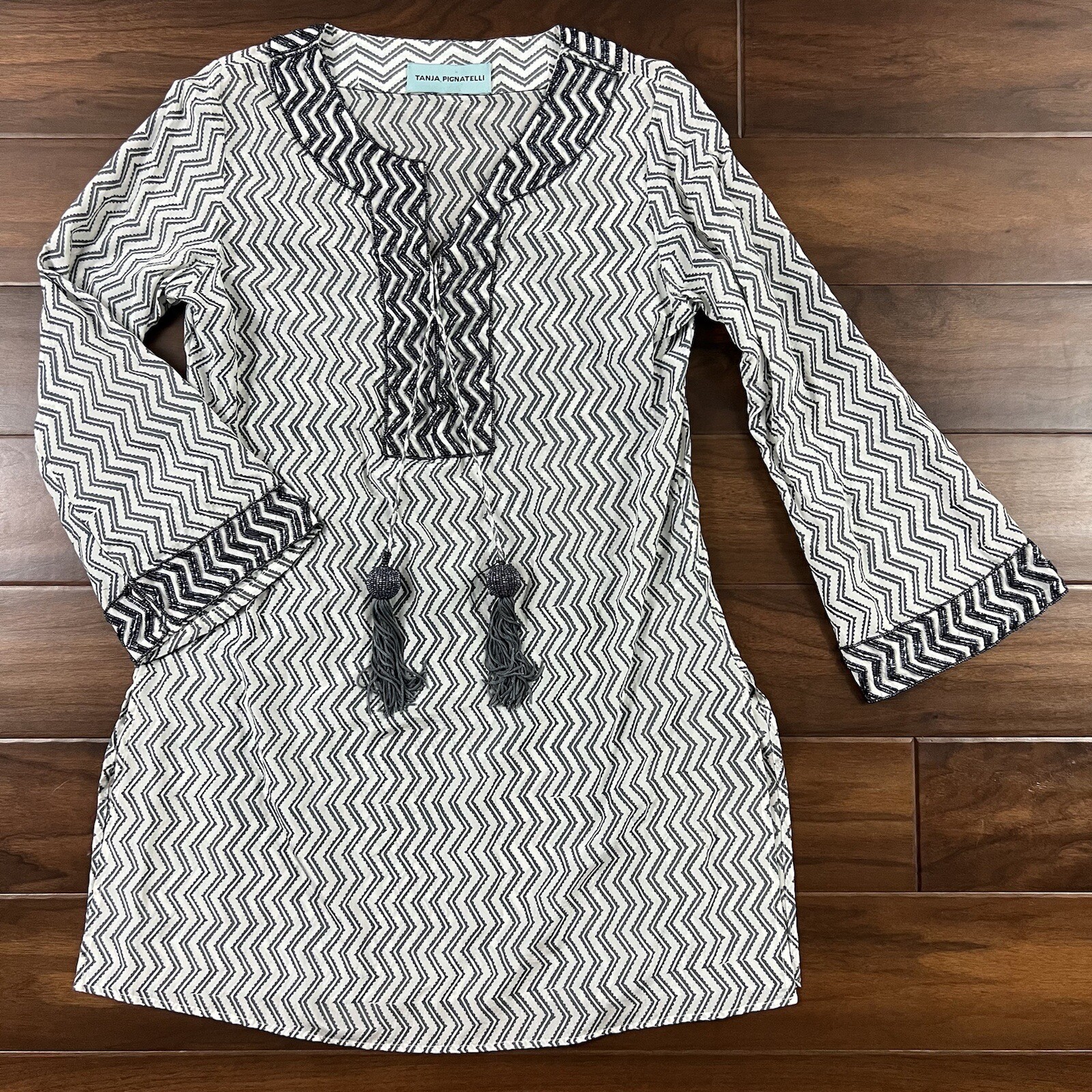 Tanja Pignatelli Women’s Size Medium Gray White Chevron Silk Dress Cover Up
