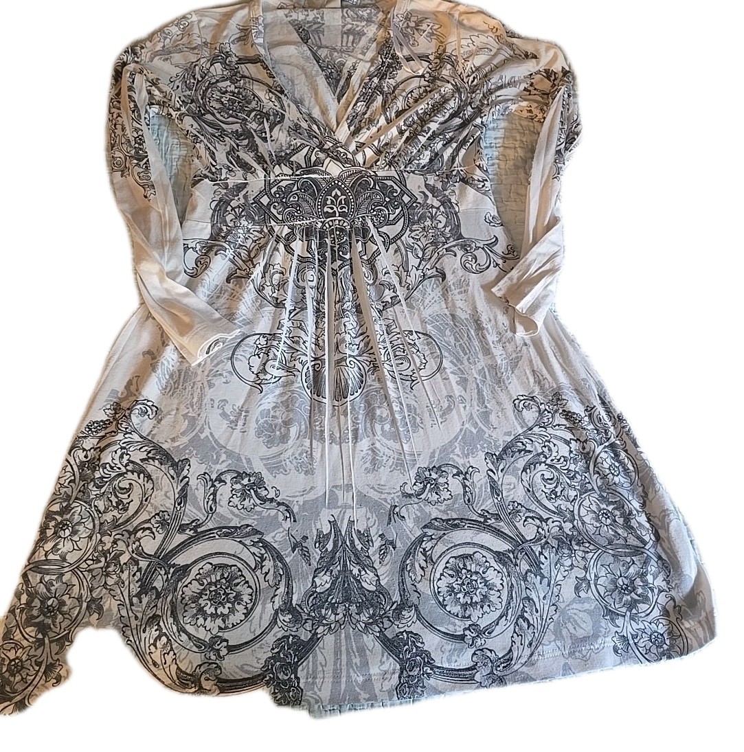 LYT Unique Print Gray Floral color Dress – Size Small.check Measurements Pics. 3