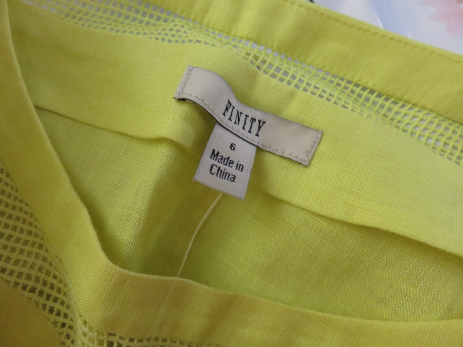 Finity Lemon short sleeve linen shift dress in size 6, NWT