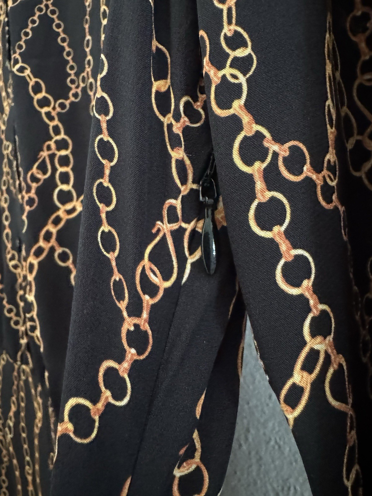 L’AGENCE Black/Gold Chain Print Silk Collared Long Sleeve Shirt Dress Size 6