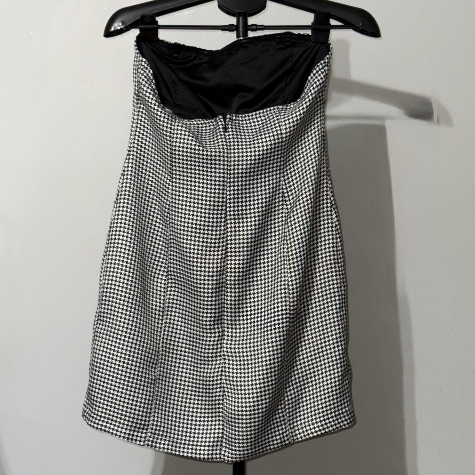 MINKPINK Strapless Houndstooth Mini Dress Medium Parisian Lined Silicone Grip