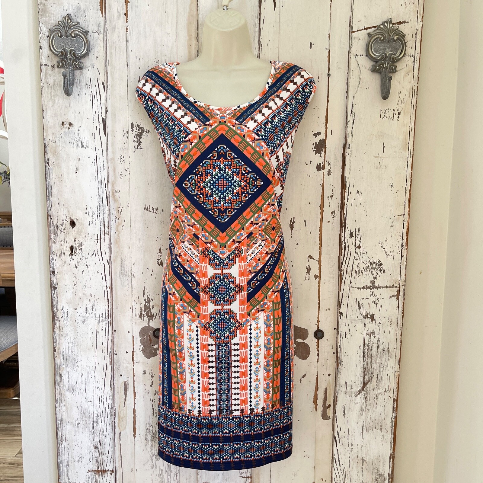 Mlle Gabrielle Sz XL Womans Orange Blue White Green Beige Sleeveless Shift Dress