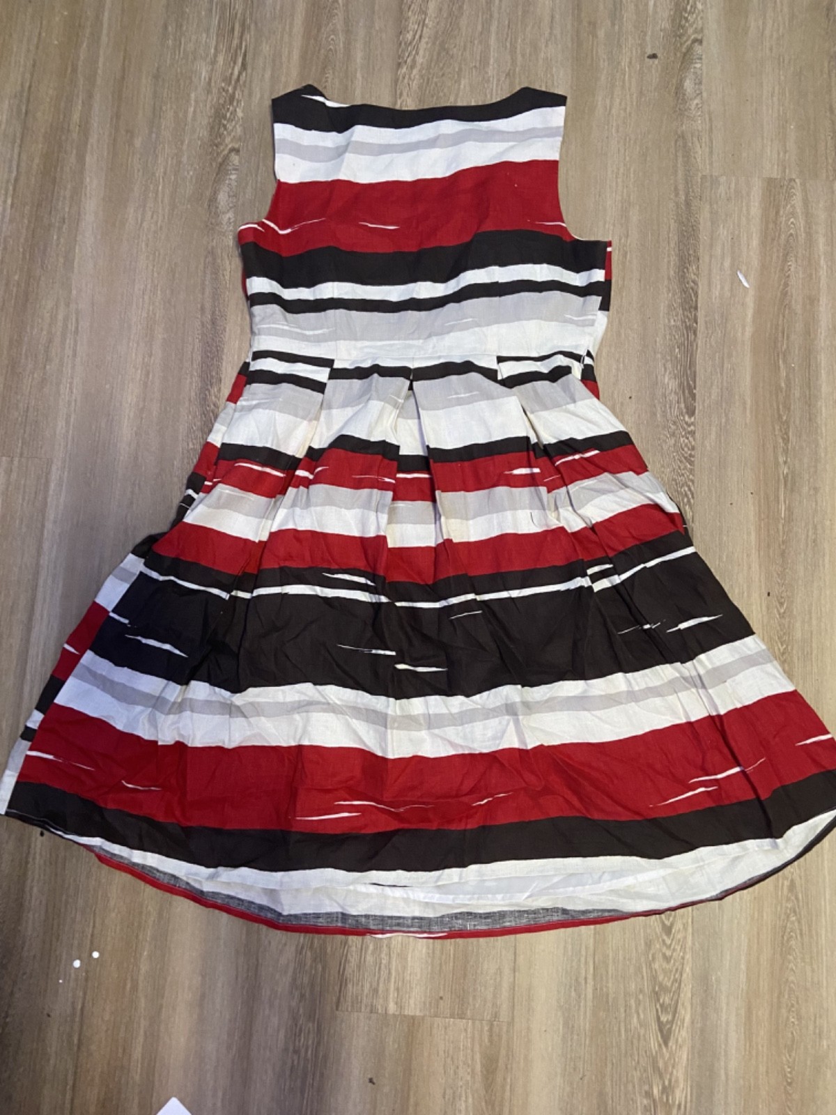 Red Black and White Striped Sleeveless Dress Size 10