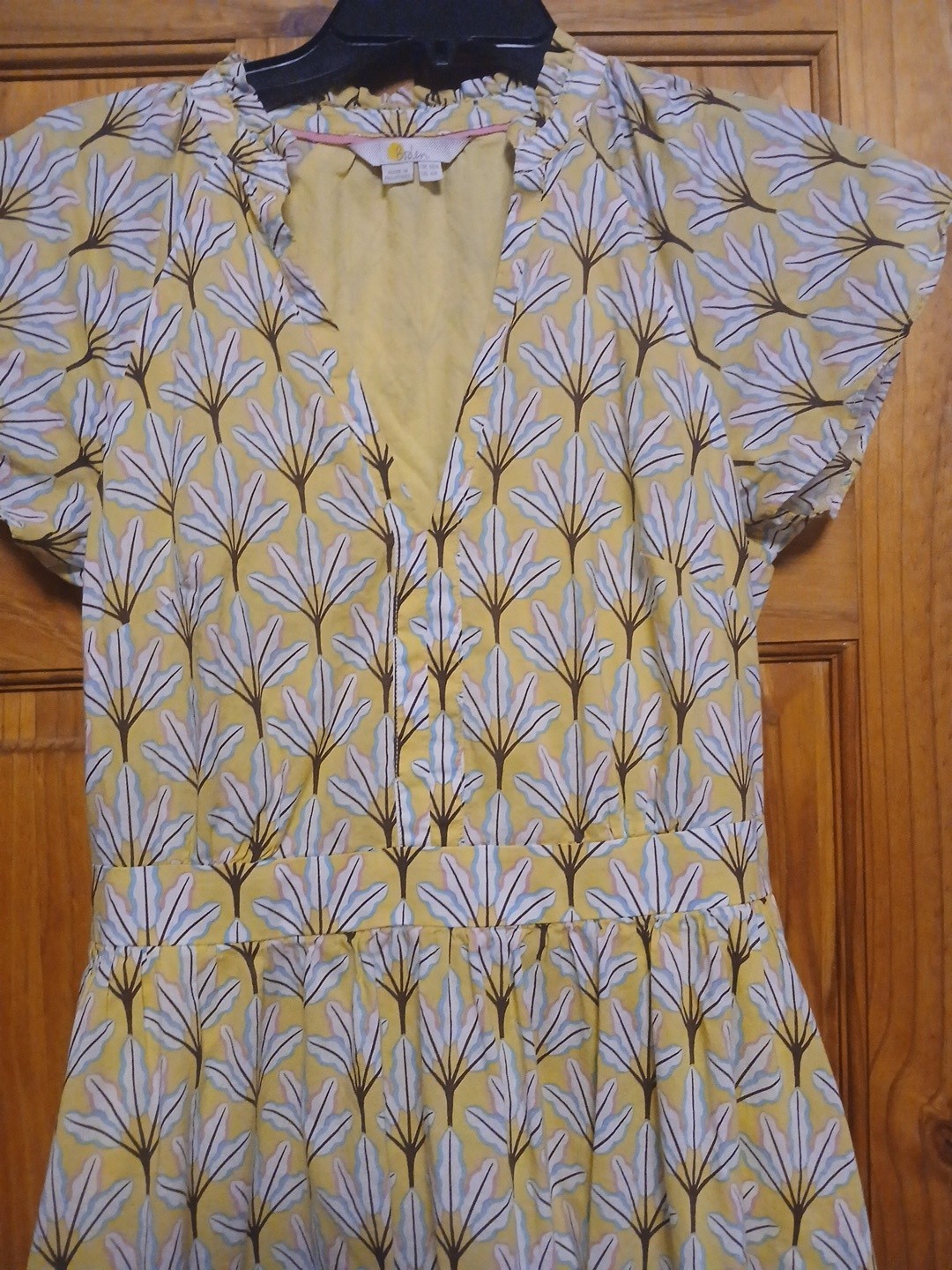 boden womens yellow long lined dress ruffles V-neck short sleeves US 6R UK 10R
