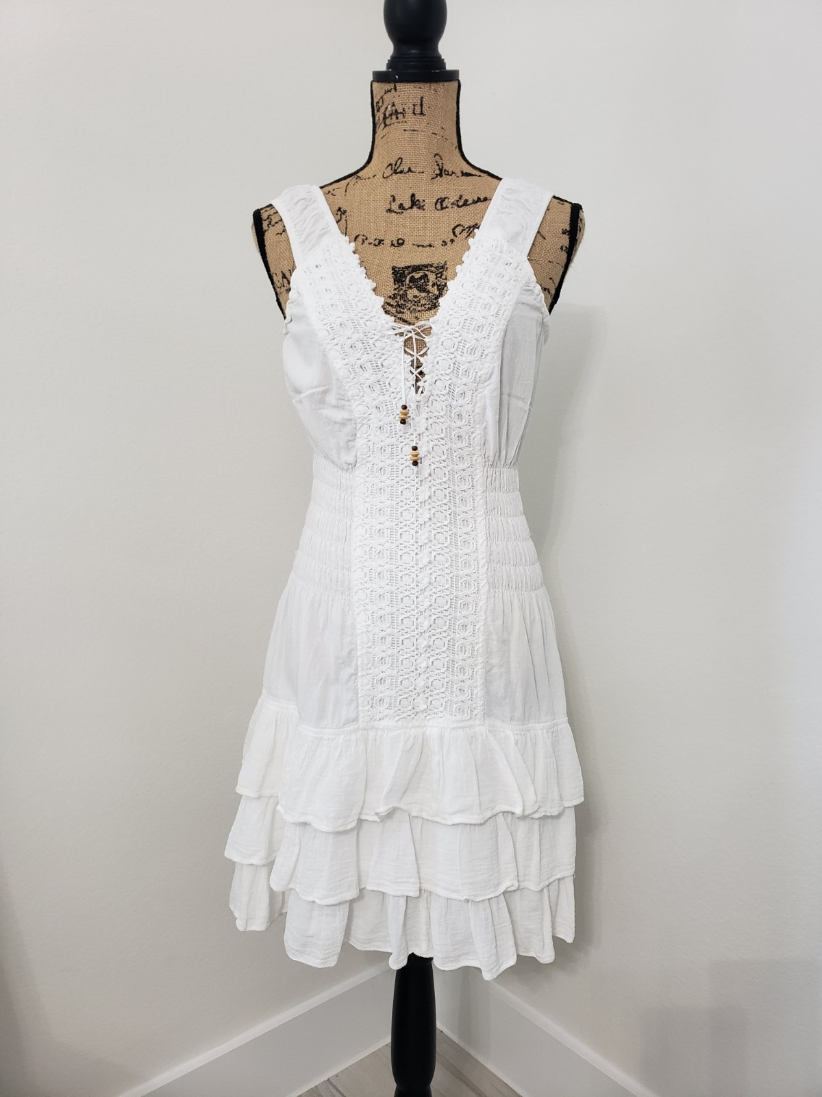Simmer Dress White Size Small To Medium