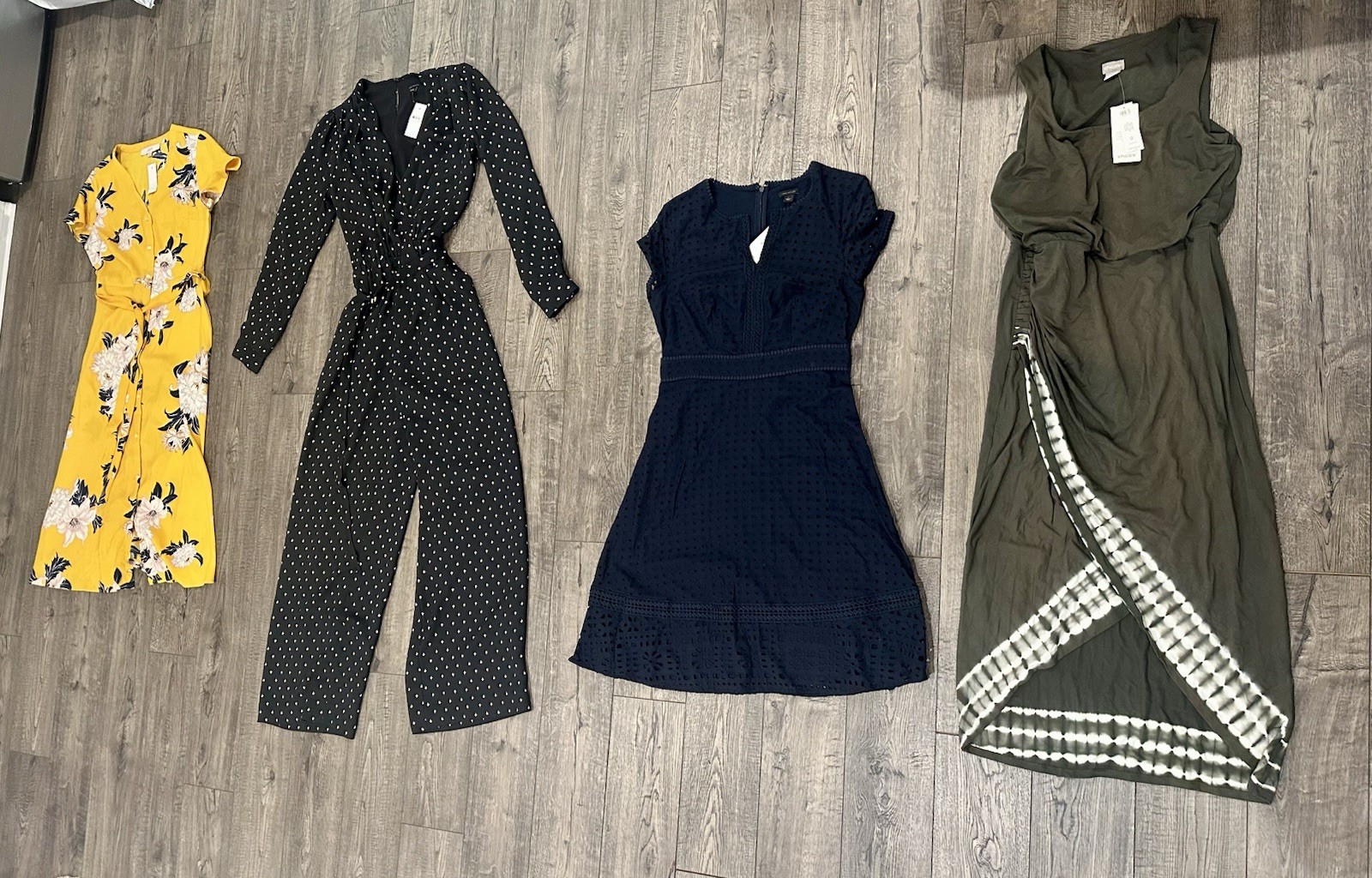 Lot of 6 LOFT & Ann Taylor clothing size 4 Dresses, Jeans and Pants NWT